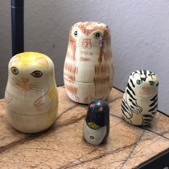 Vintage Wood Nesting Cat/Kitten Decor - Picture 2 of 12